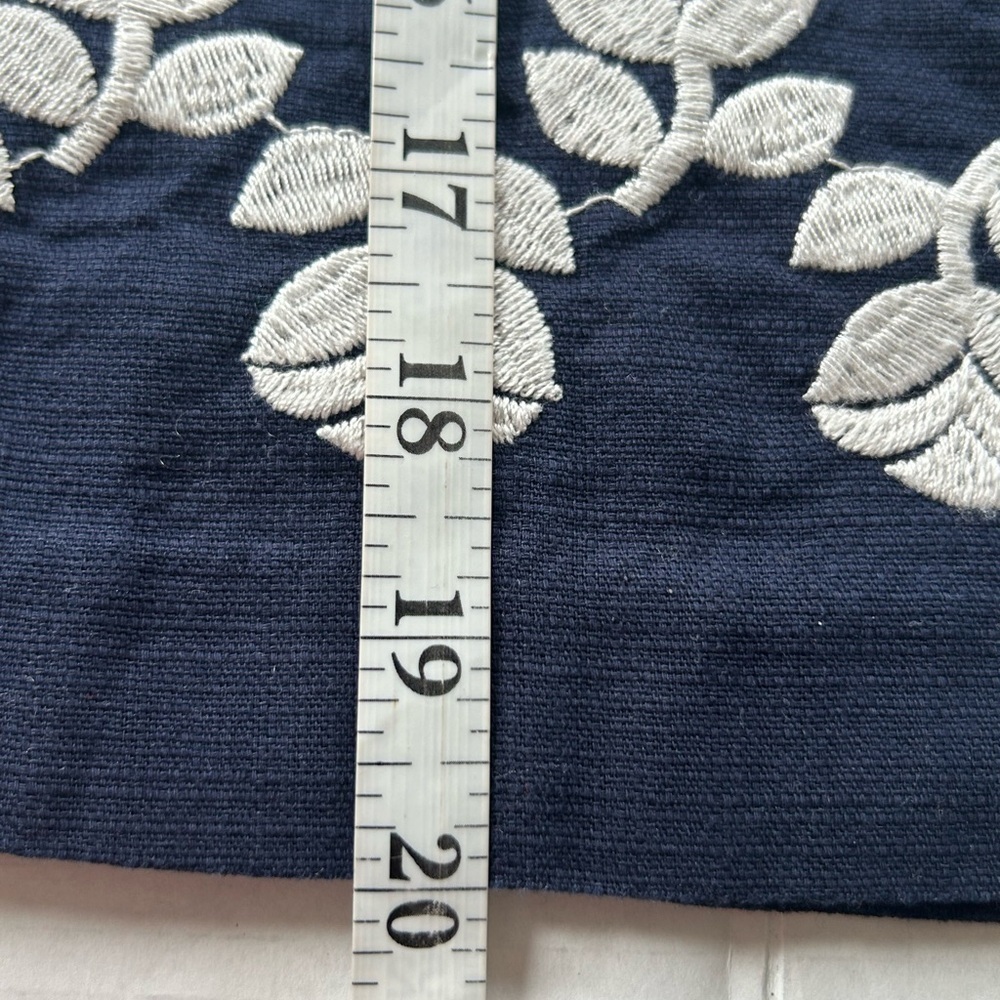 Boden Floral  Embroidered Lined A-Line Skirt w/ Pockets Sz 10R - Picture 5 of 10